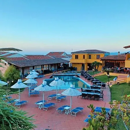 Hotel La Ciaccia 3*