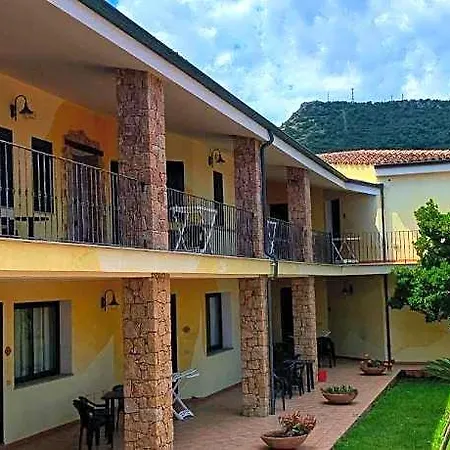Hotel La Ciaccia 3*